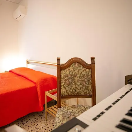 With 4 Bedrooms In Apartment Amalfi