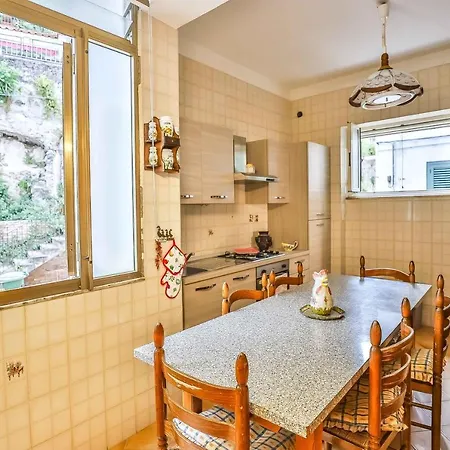 With 4 Bedrooms In Amalfi